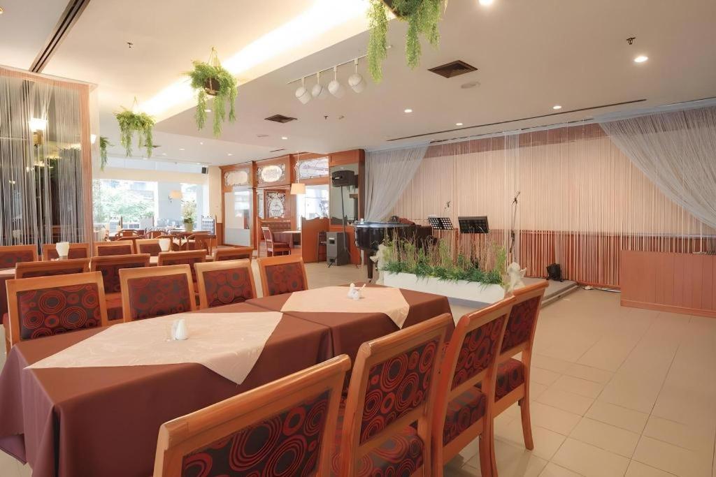 K.P. Grand Hotel Chanthaburi Exterior photo