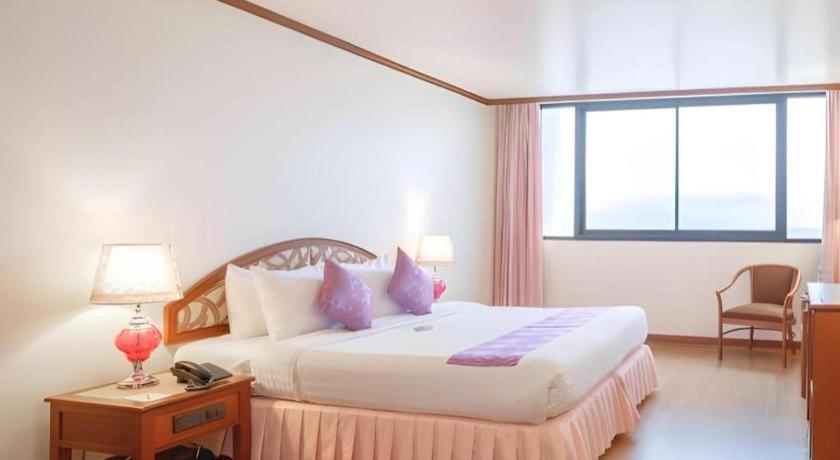 K.P. Grand Hotel Chanthaburi Exterior photo