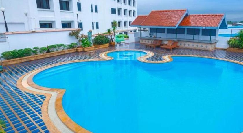 K.P. Grand Hotel Chanthaburi Exterior photo